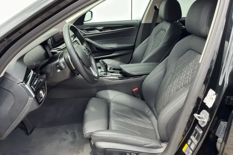 BMW 530 din 2022 cu 48.350 km - oferta BMW107323 - foto 7