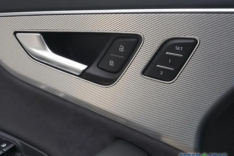 Audi RSQ8 din 2024 cu 28.300 km - oferta AUD107324 - foto 12