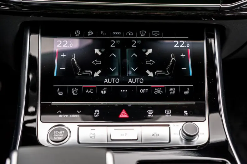 Audi Q8 din 2024 cu 19.000 km - oferta AUD107331 - foto 20