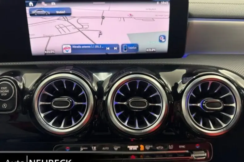 Mercedes-Benz CLA 220 din 2024 cu 19.750 km - oferta MER107336 - foto 16