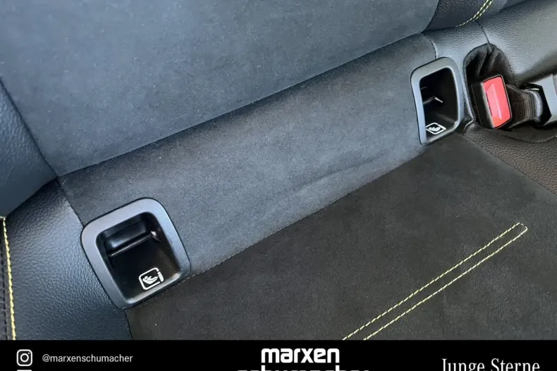 Mercedes-Benz CLA 45 AMG din 2023 cu 14.410 km - oferta MER107339 - foto 21