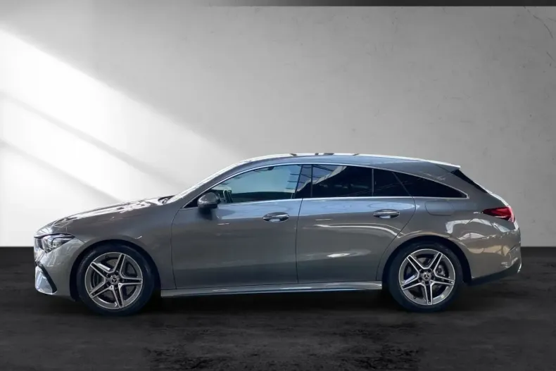 Mercedes-Benz CLA 250 Shooting Brake din 2023 cu 9.220 km - oferta MER107340 - foto 3
