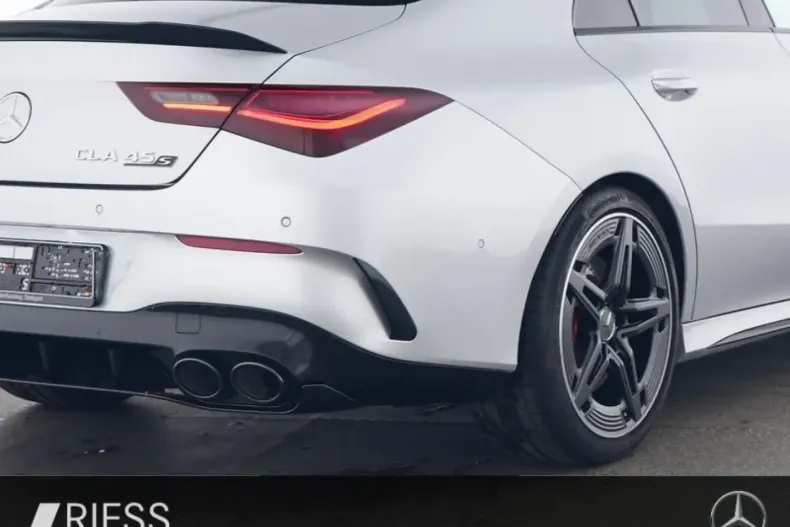 Mercedes-Benz CLA 45 AMG din 2024 cu 23.071 km - oferta MER107341 - foto 4