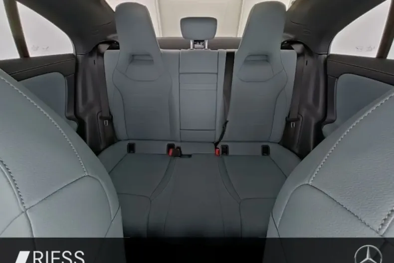 Mercedes-Benz CLA 45 AMG din 2024 cu 23.071 km - oferta MER107341 - foto 7