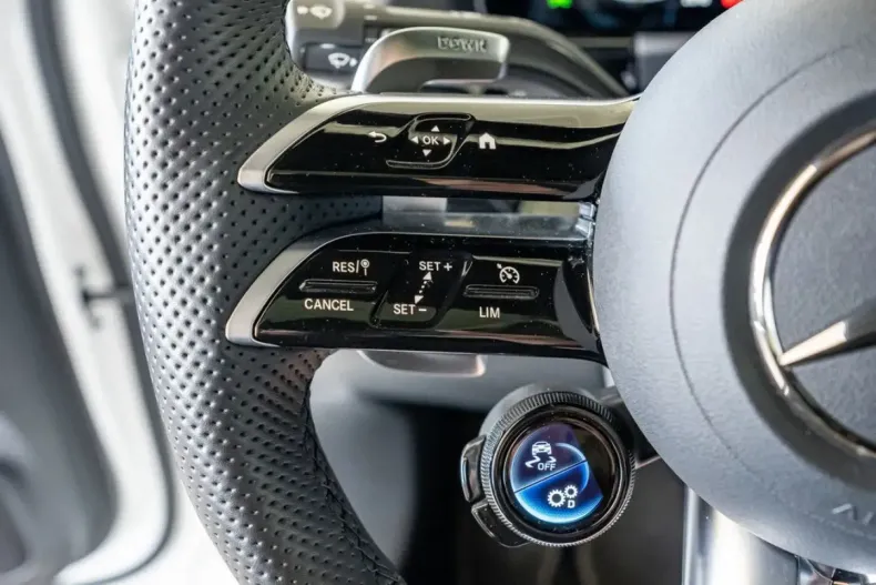 Mercedes-Benz GLA 35 AMG din 2024 cu 10.448 km - oferta MER107344 - foto 12