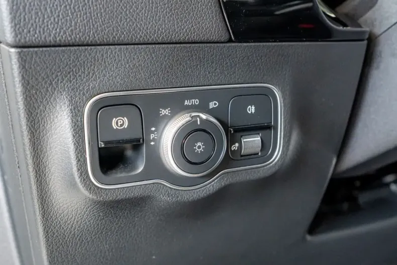 Mercedes-Benz GLA 35 AMG din 2024 cu 10.448 km - oferta MER107344 - foto 14