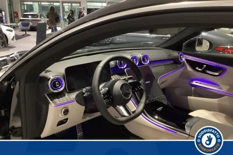 Mercedes-Benz CLE 200 din 2024 cu 13.989 km - oferta MER107346 - foto 11