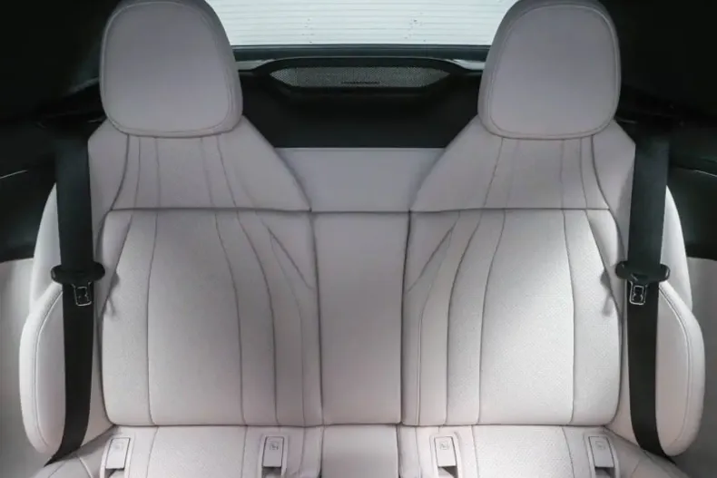 Mercedes-Benz CLE 300 din 2024 cu 8.121 km - oferta MER107348 - foto 8