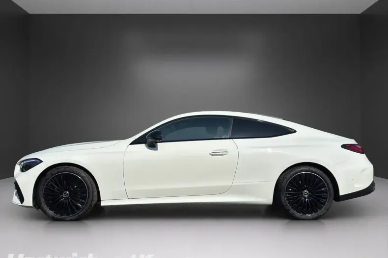 Mercedes-Benz CLE 200 din 2024 cu 12.590 km - oferta MER107350 - foto 3