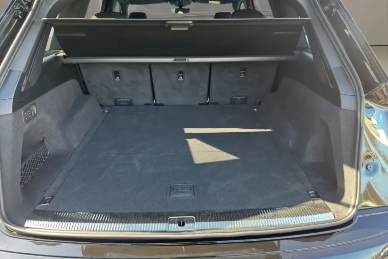 Audi SQ7 din 2023 cu 35.300 km - oferta AUD107354 - foto 16