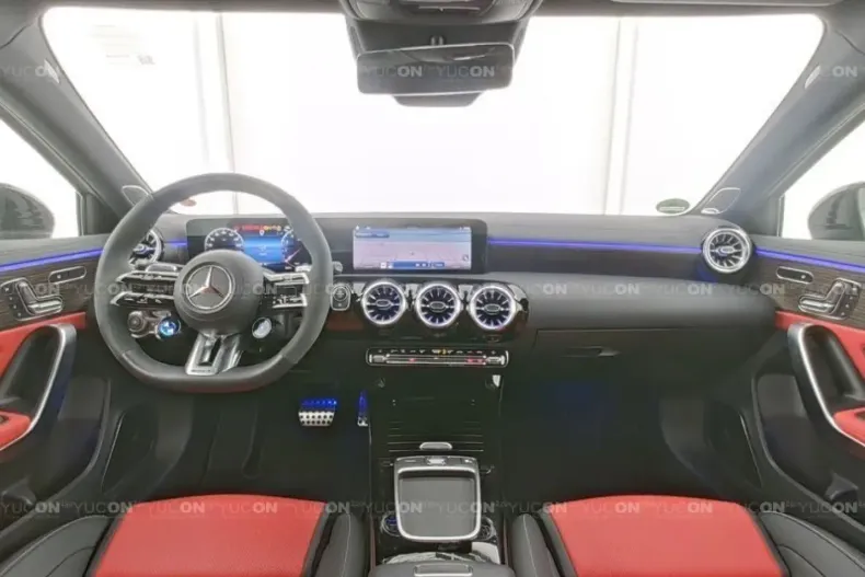 Mercedes-Benz A 35 AMG din 2023 cu 6.285 km - oferta MER107365 - foto 8