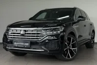 Volkswagen Touareg din 2021 cu 74.990 km - oferta VOL107372 - foto 1