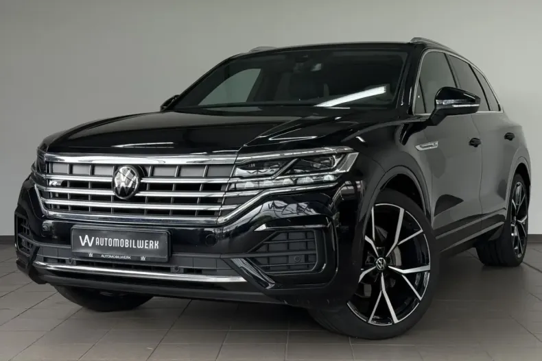 Volkswagen Touareg din 2021 cu 74.990 km - oferta VOL107372 - foto 1