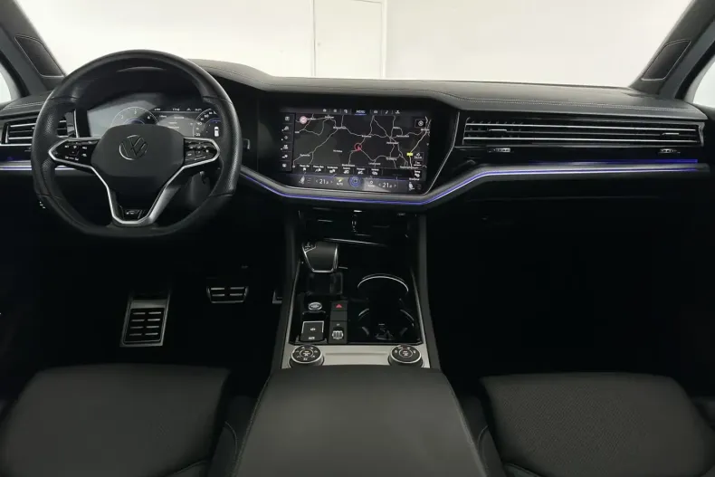 Volkswagen Touareg din 2021 cu 74.990 km - oferta VOL107372 - foto 11