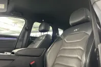 Volkswagen Touareg din 2021 cu 74.990 km - oferta VOL107372 - foto 14