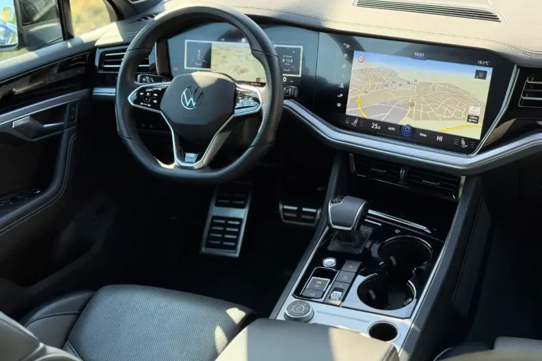 Volkswagen Touareg din 2022 cu 92.000 km - oferta VOL107373 - foto 8