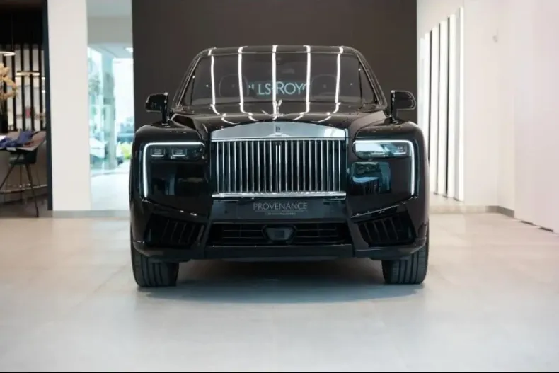 Rolls-Royce Cullinan din 2024 cu 6.000 km - oferta ROL107374 - foto 5