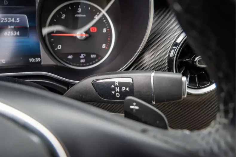 Mercedes-Benz V 300 din 2023 cu 62.534 km - oferta MER107379 - foto 22