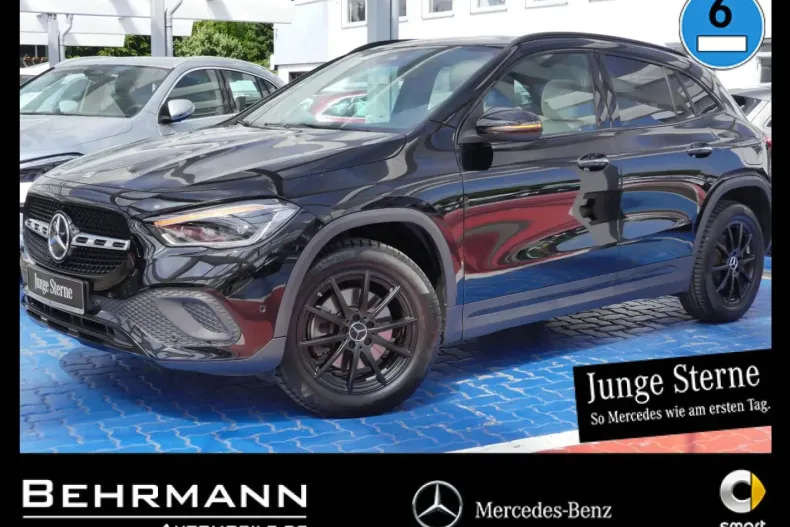 Mercedes-Benz GLA 220 din 2023 cu 33.660 km - oferta MER107381 - foto 1