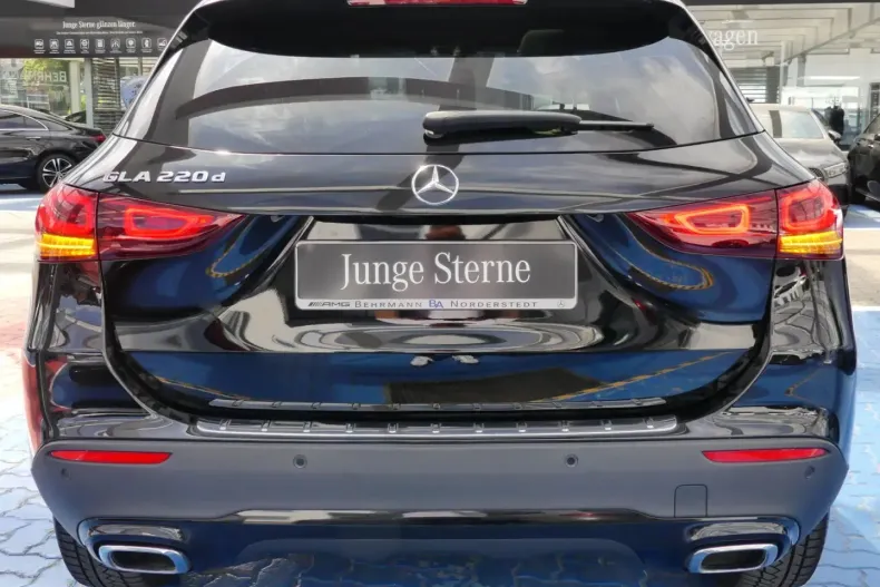 Mercedes-Benz GLA 220 din 2023 cu 33.660 km - oferta MER107381 - foto 5