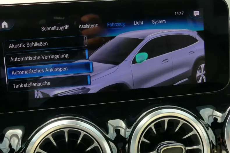 Mercedes-Benz GLA 220 din 2023 cu 33.660 km - oferta MER107381 - foto 22