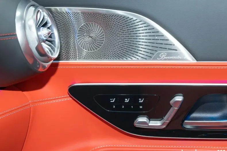 Mercedes-Benz SL 55 AMG din 2024 cu 5.715 km - oferta MER107383 - foto 13