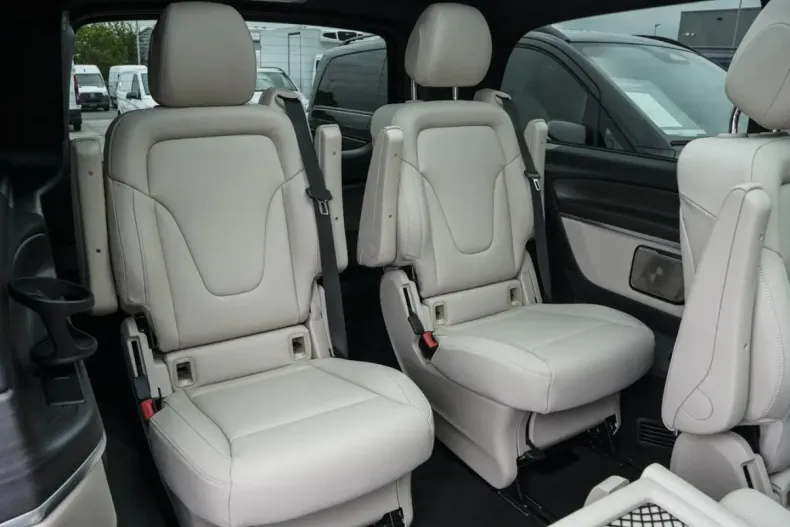 Mercedes-Benz V 250 din 2024 cu 6.300 km - oferta MER107384 - foto 12