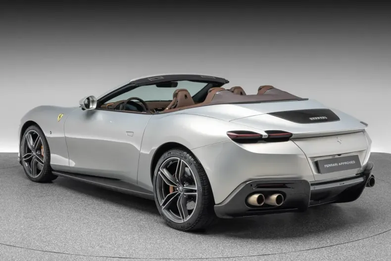 Ferrari Roma din 2024 cu 23.000 km - oferta FER107385 - foto 3