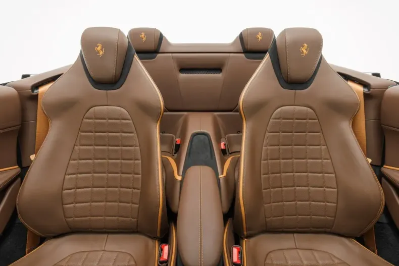 Ferrari Roma din 2024 cu 23.000 km - oferta FER107385 - foto 22