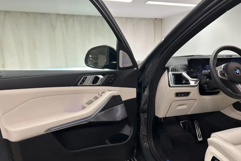 BMW X7 din 2024 cu 17.449 km - oferta BMW107390 - foto 39