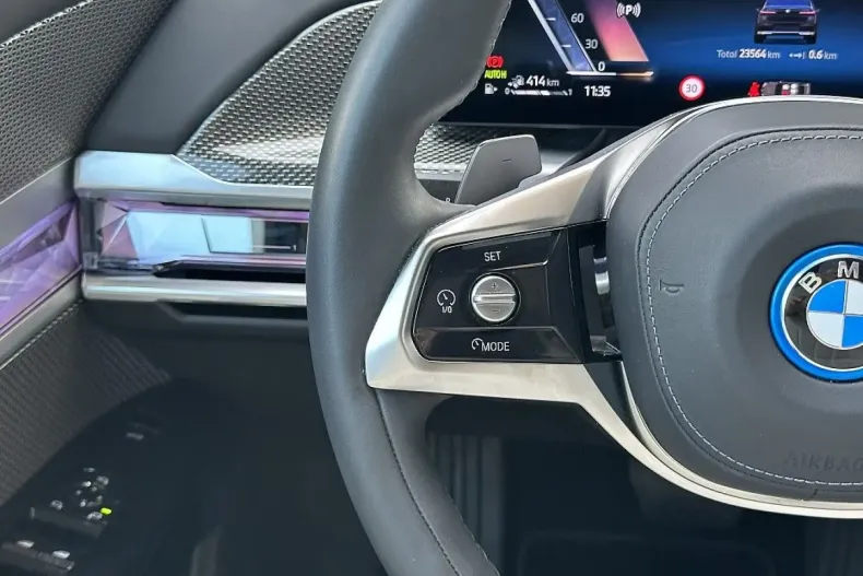 BMW 750 din 2023 cu 23.560 km - oferta BMW107391 - foto 27