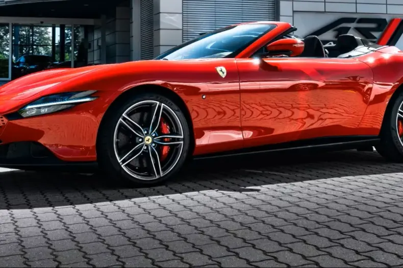 Ferrari Roma din 2025 cu 50 km - oferta FER107393 - foto 5