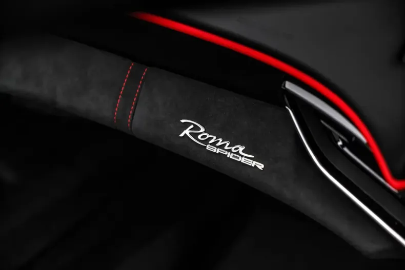 Ferrari Roma din 2025 cu 50 km - oferta FER107393 - foto 13