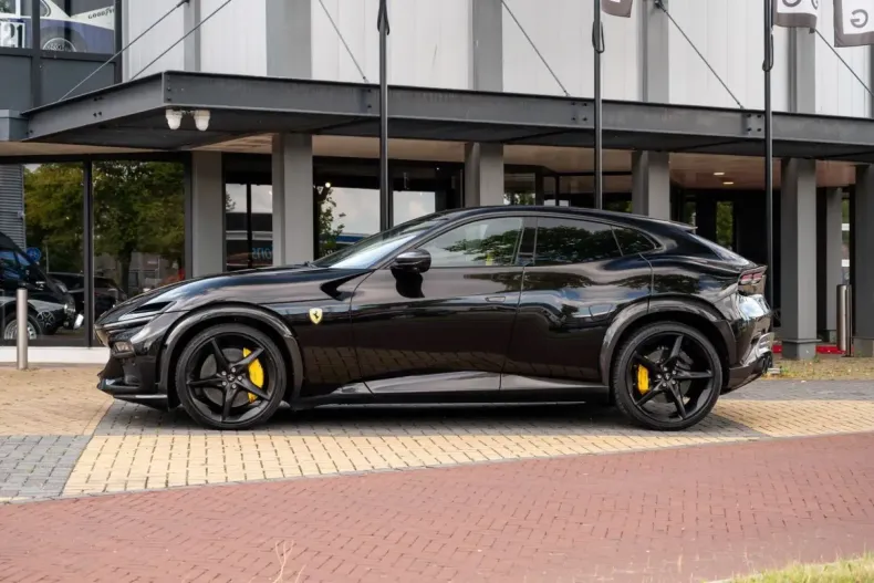 Ferrari Purosangue din 2024 cu 4.411 km - oferta FER107394 - foto 2