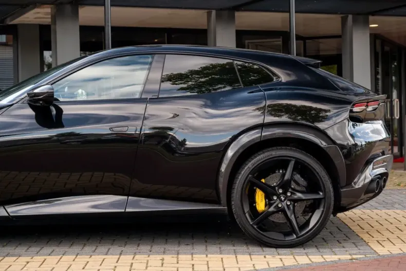 Ferrari Purosangue din 2024 cu 4.411 km - oferta FER107394 - foto 18