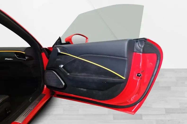 Ferrari Roma din 2025 cu 65 km - oferta FER107395 - foto 6