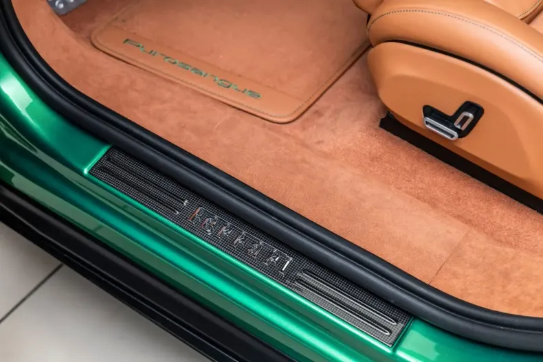 Ferrari Purosangue din 2024 cu 2.500 km - oferta FER107396 - foto 27