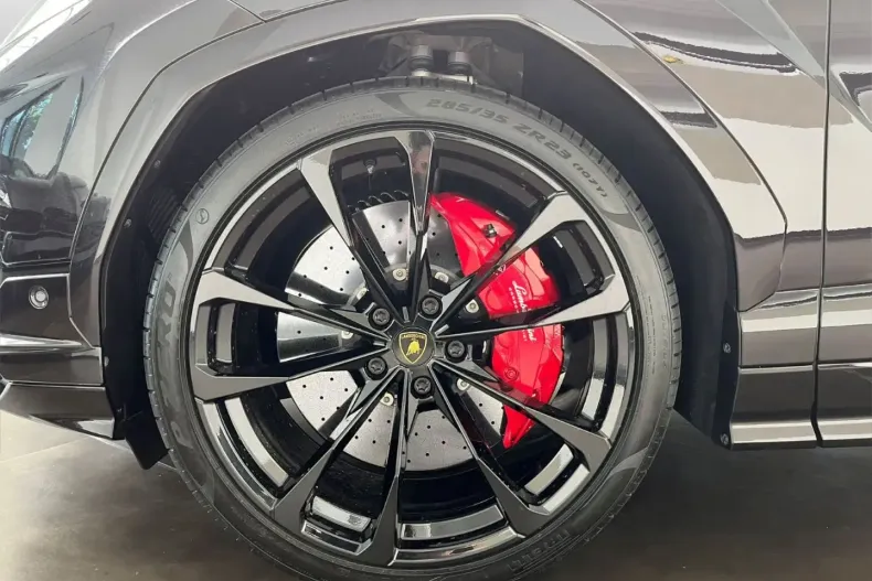 Lamborghini Urus din 2024 cu 3.700 km - oferta LAM107397 - foto 14