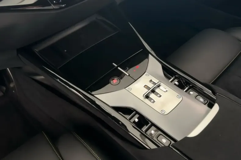 Ferrari Purosangue din 2024 cu 1.300 km - oferta FER107398 - foto 17