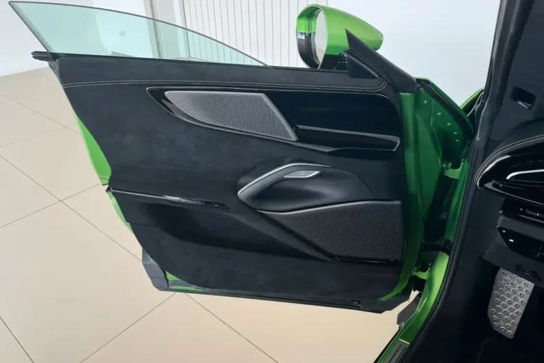 Ferrari Purosangue din 2024 cu 1.300 km - oferta FER107398 - foto 23