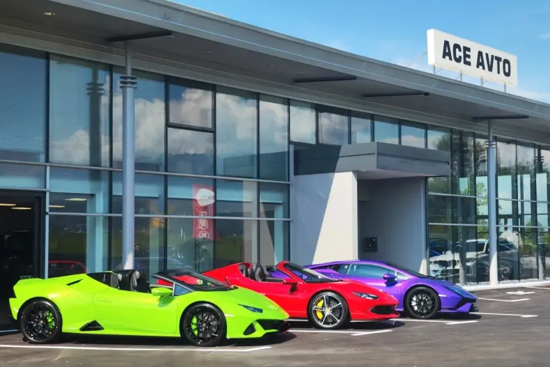 Ferrari Purosangue din 2024 cu 4.200 km - oferta FER107400 - foto 11