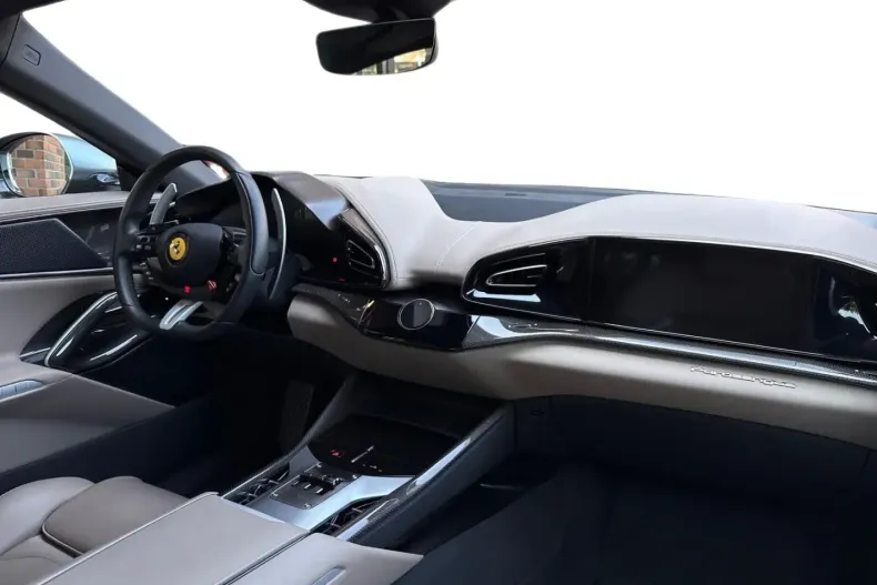 Ferrari Purosangue din 2024 cu 31.000 km - oferta FER107401 - foto 16