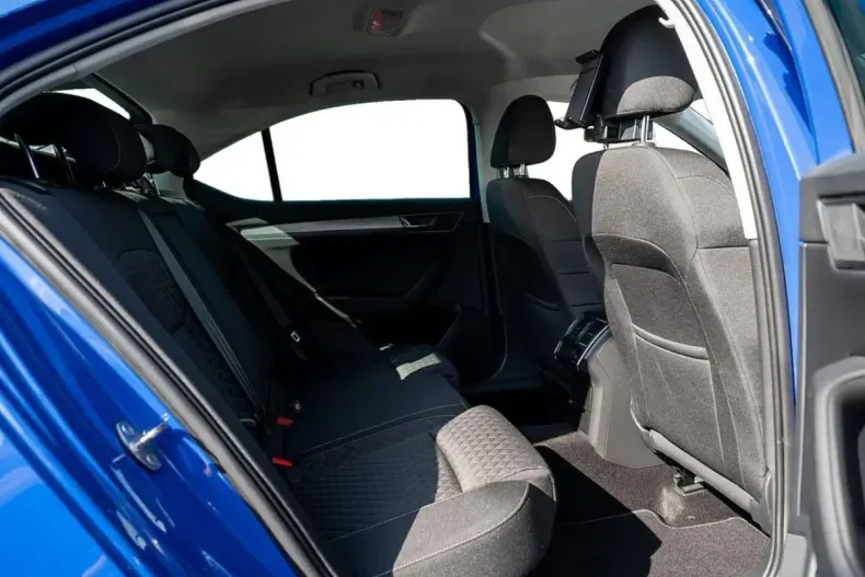 Skoda Superb din 2022 cu 61.832 km - oferta SKO107402 - foto 4