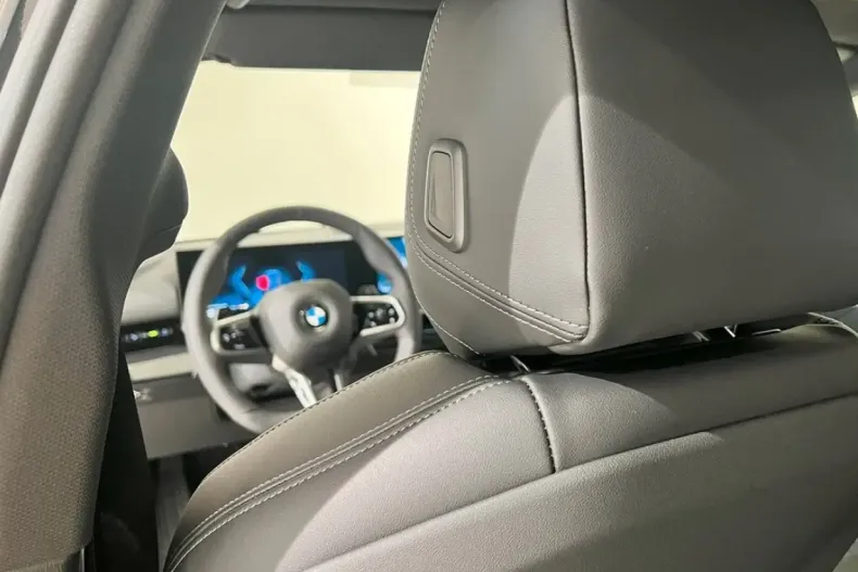 BMW 520 din 2025 cu 21.000 km - oferta BMW107403 - foto 8