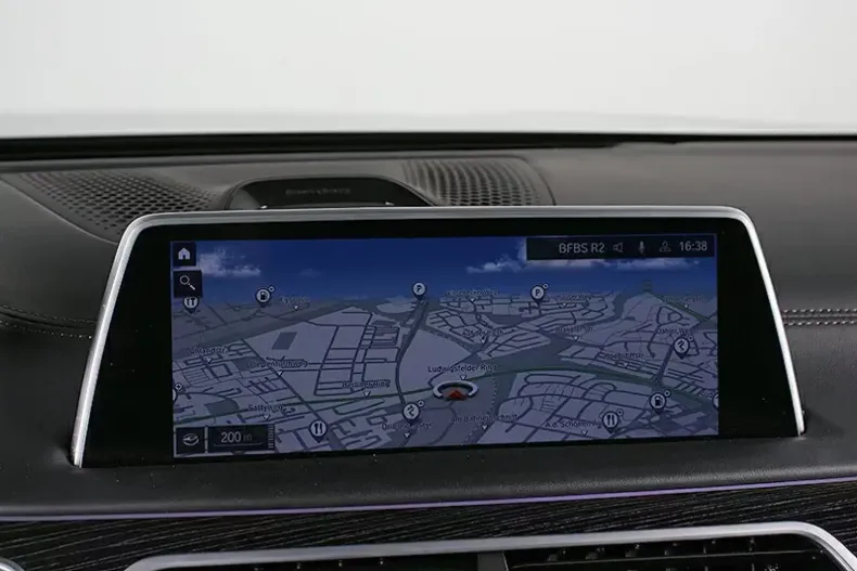 BMW 750 din 2022 cu 70.000 km - oferta BMW107404 - foto 7