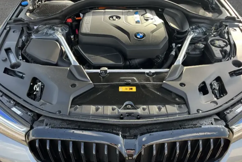 BMW 530 din 2022 cu 39.907 km - oferta BMW107405 - foto 7