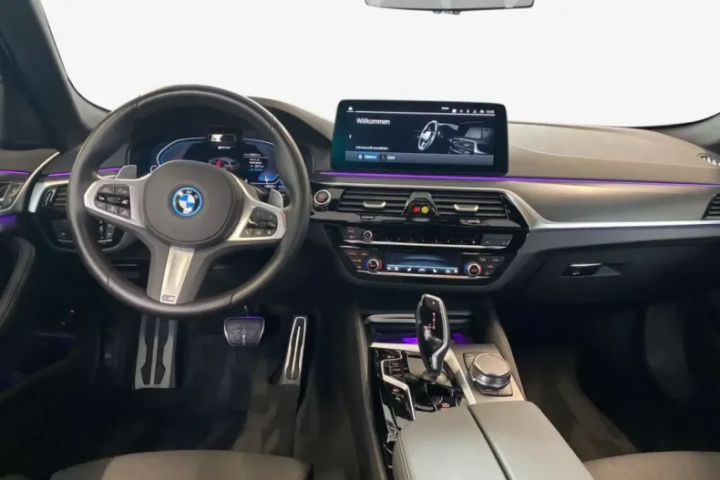 BMW 530 din 2022 cu 31.209 km - oferta BMW107406 - foto 16