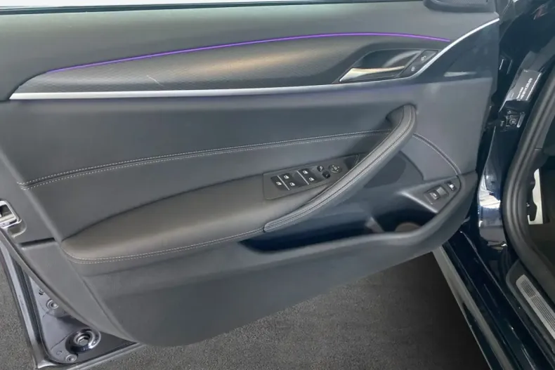 BMW 530 din 2022 cu 31.209 km - oferta BMW107406 - foto 19