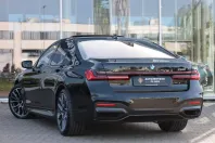 BMW 750 din 2021 cu 81.700 km - oferta BMW107407 - foto 2