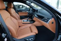 BMW 750 din 2021 cu 81.700 km - oferta BMW107407 - foto 9